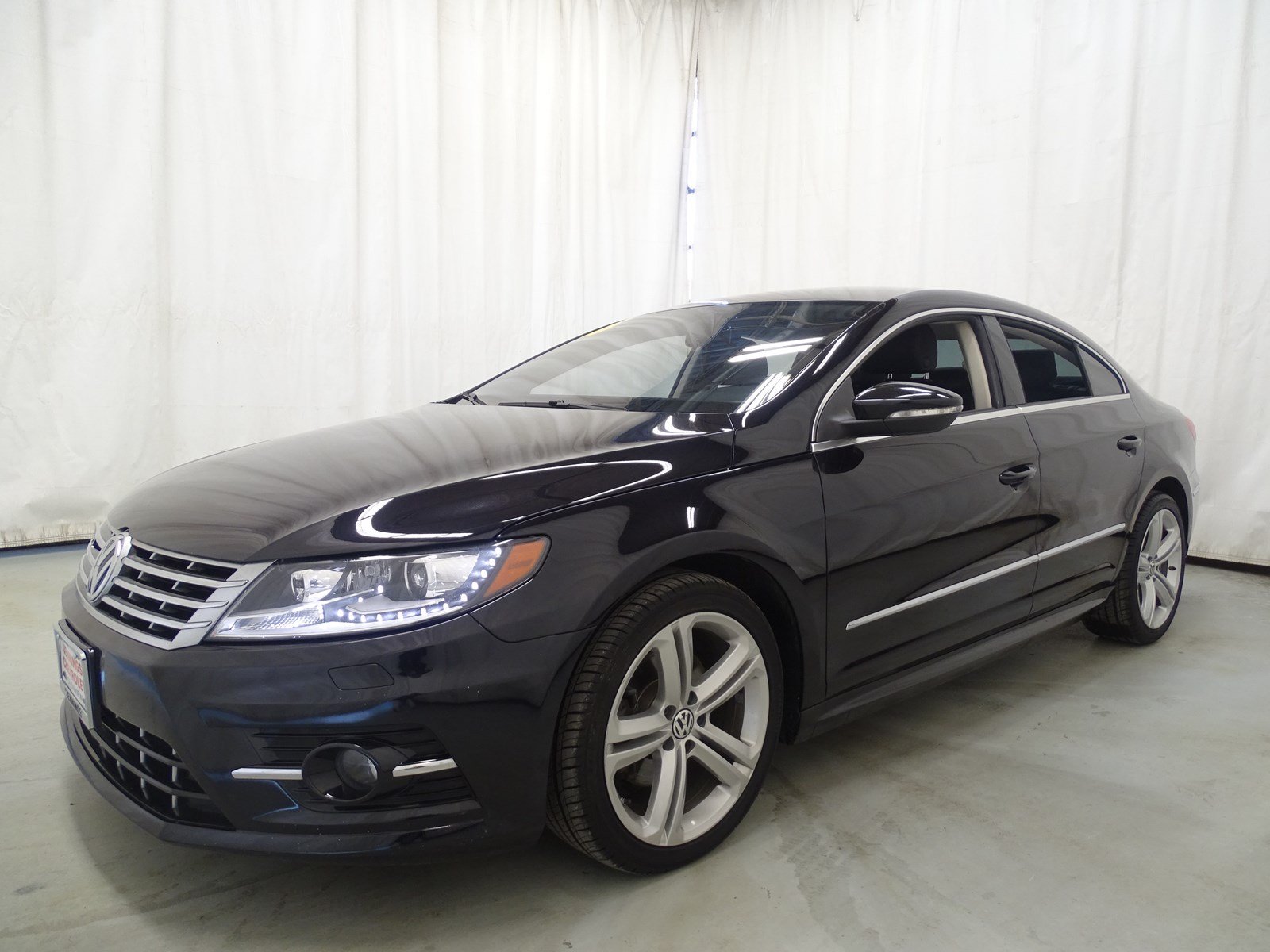 PreOwned 2016 Volkswagen CC RLine FWD 4dr Car
